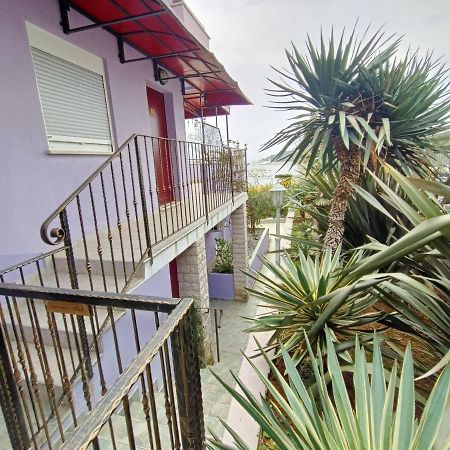 بيشكانا أوفالا Aparthotel Viola المظهر الخارجي الصورة