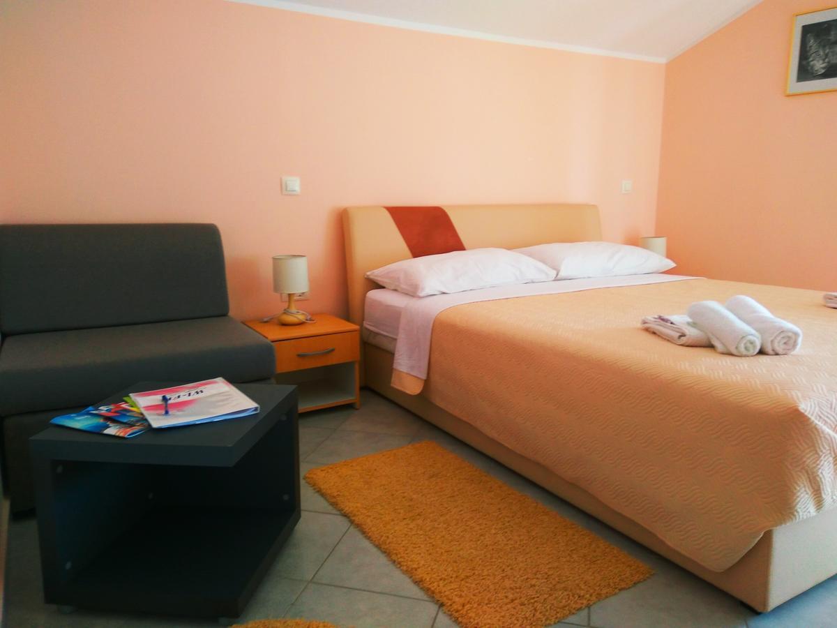 بيشكانا أوفالا Aparthotel Viola المظهر الخارجي الصورة